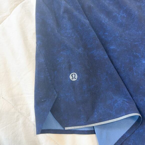 Lululemon Surge 6” Lined Shorts Blue Size Large Running Training - Picture 3 of 6